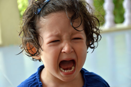 crying child how to manage challenging behaviour